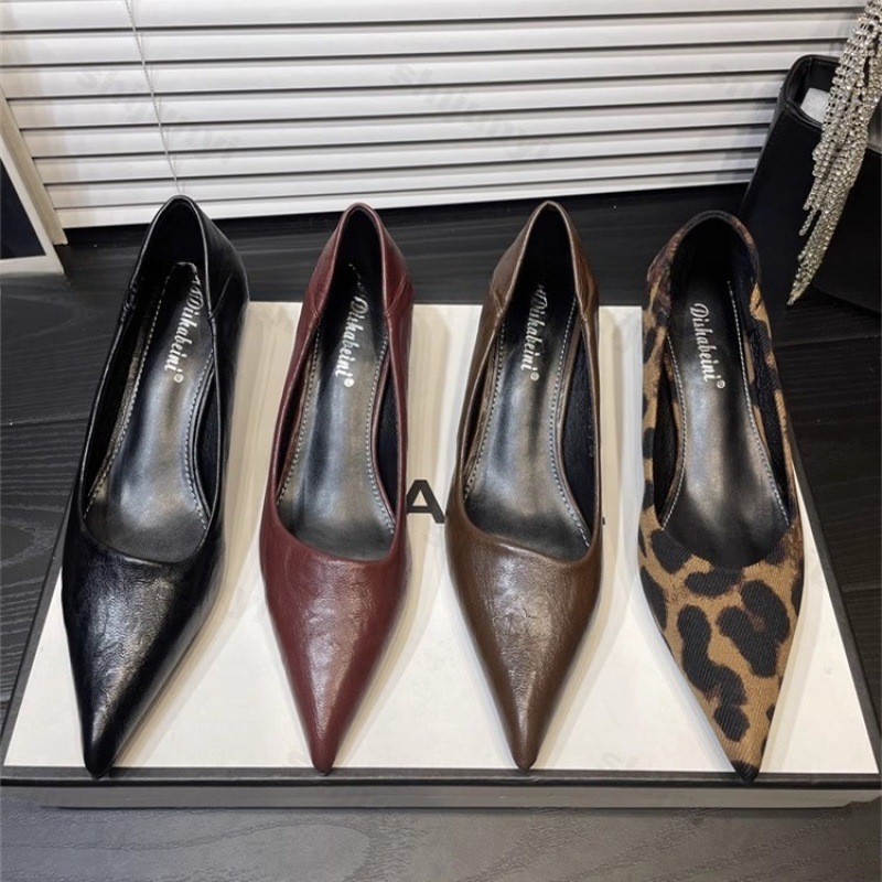 Dress Shoe Pointed - Sepatu Hak Tinggi Wanita Kulit Paten